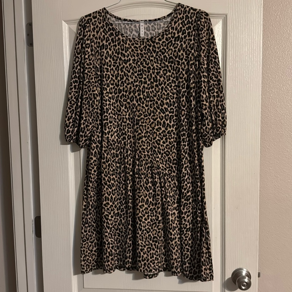 MTS women’s dress size large